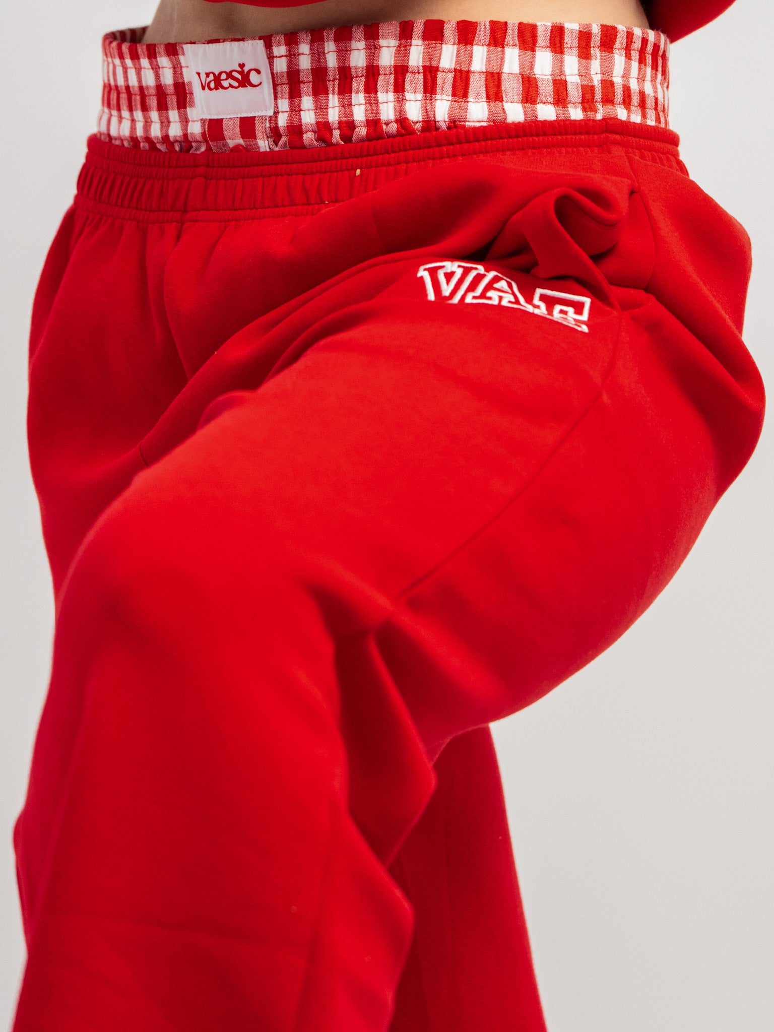 VAE Sweats
